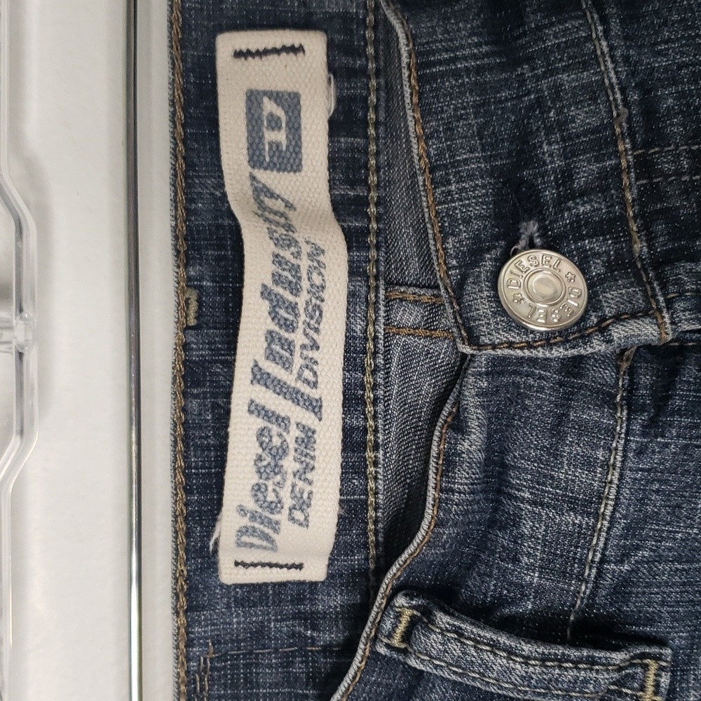 Diesel‎ boot cut jeans medium wash - Picture 15 of 15